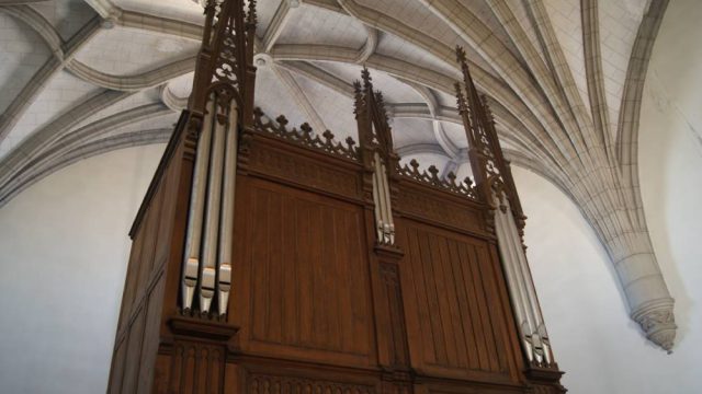 Órgano de la Iglesia