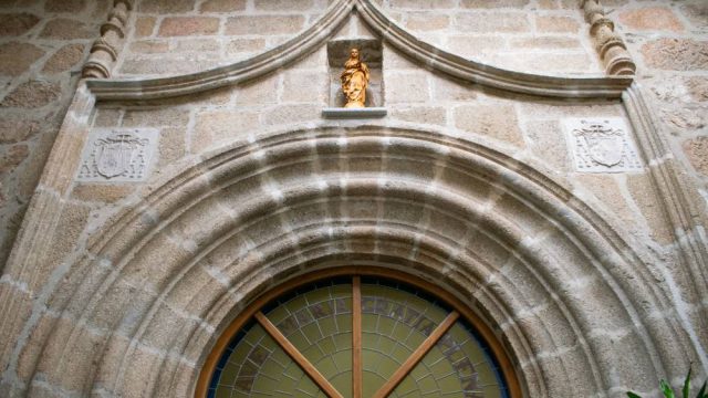 Detalle de la Puerta de la Iglesia