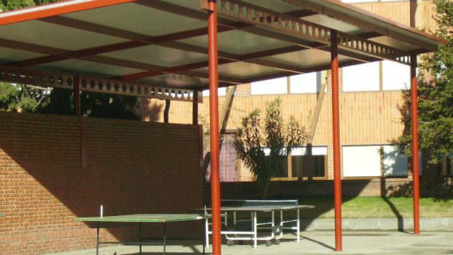 Patio. Zona de juegos de mesa