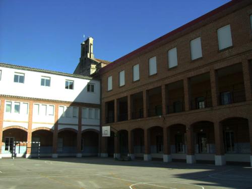 Vista del edificio del Colegio